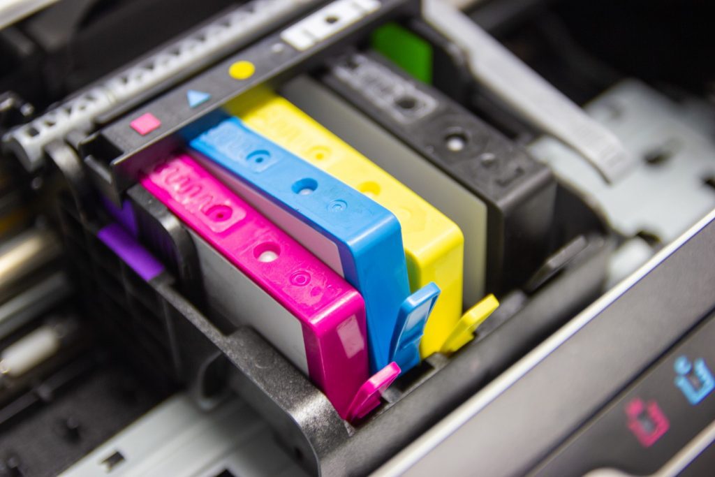 the color printer inkjet cartridge of the printer inject