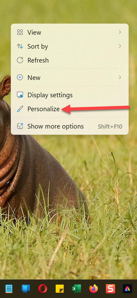 The Personalize menu on the desktop